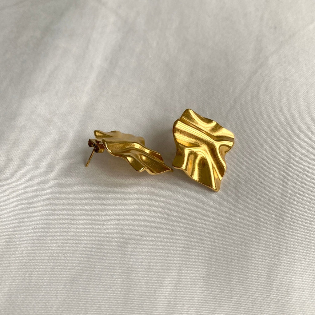 CASSIE Crinkle Earrings - Charcol Accessories