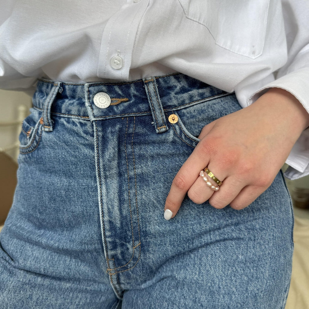 LULA Blush Pearl Ring - Charcol Accessories