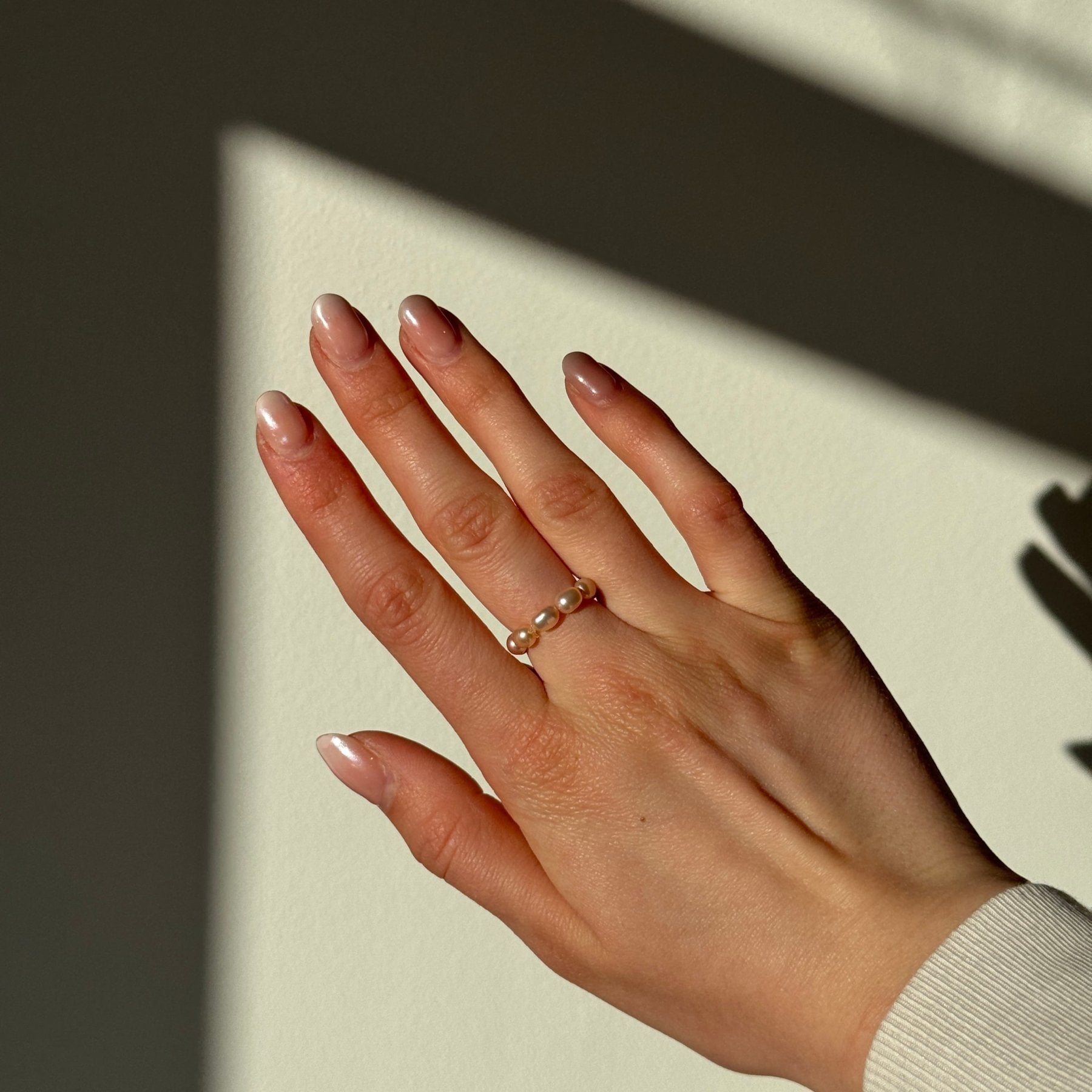 LULA Blush Pearl Ring - Charcol Accessories