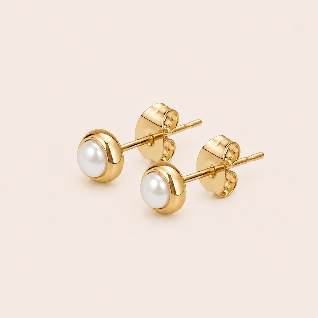 ISLA Pearl Stud Earrings