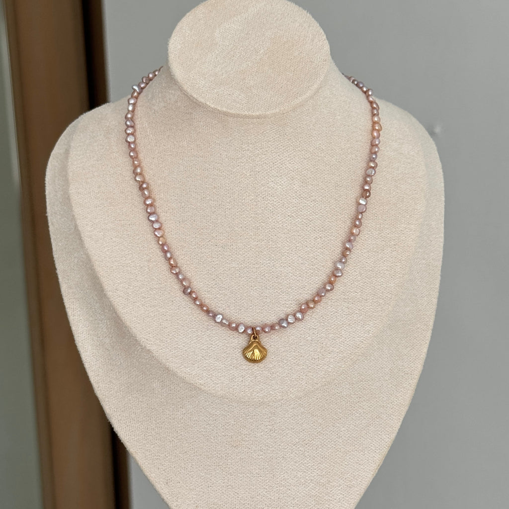 SERAPHINA Pearl Shell Necklace