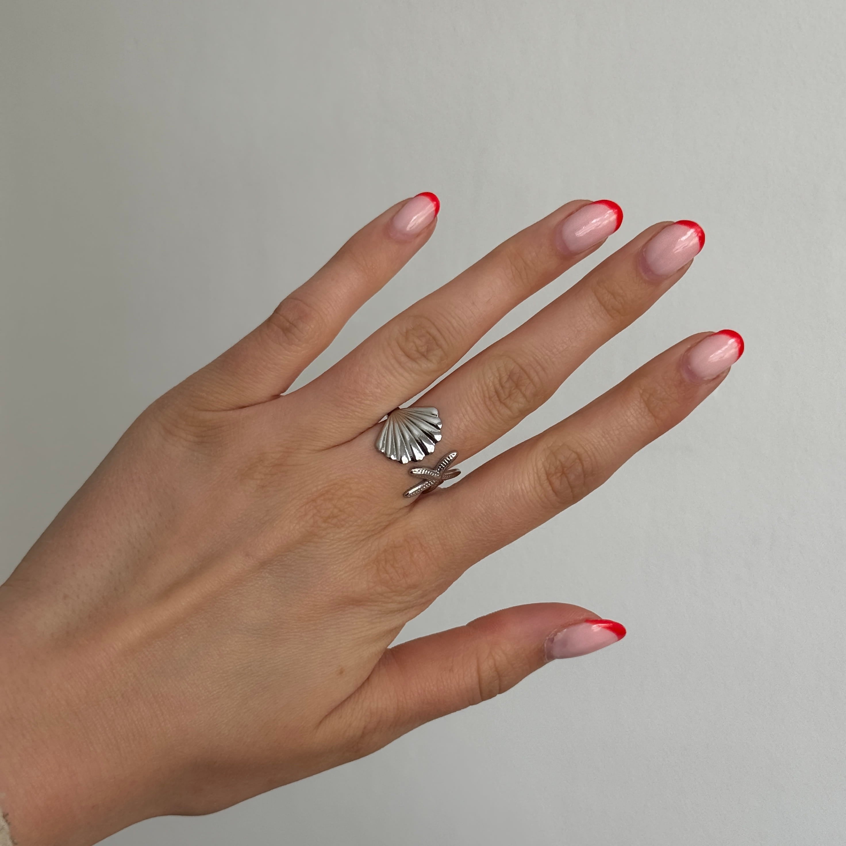 HALLIE Starfish Ring