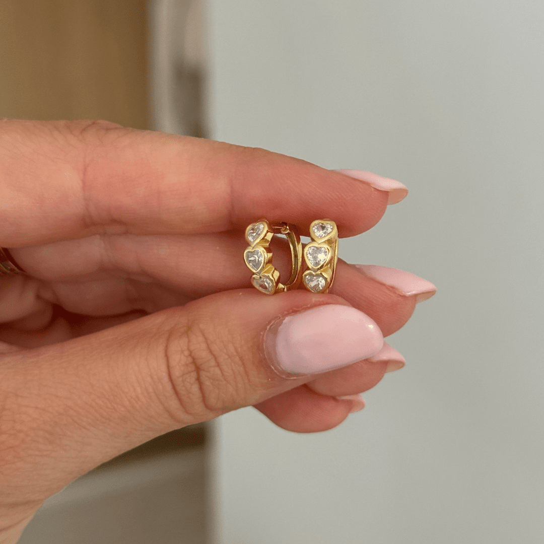 AMIE Heart Stack Huggies - Charcol Accessories