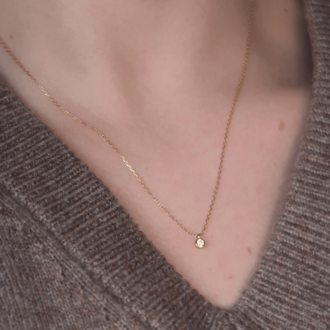 ELISE Solitaire Necklace - Charcol Accessories