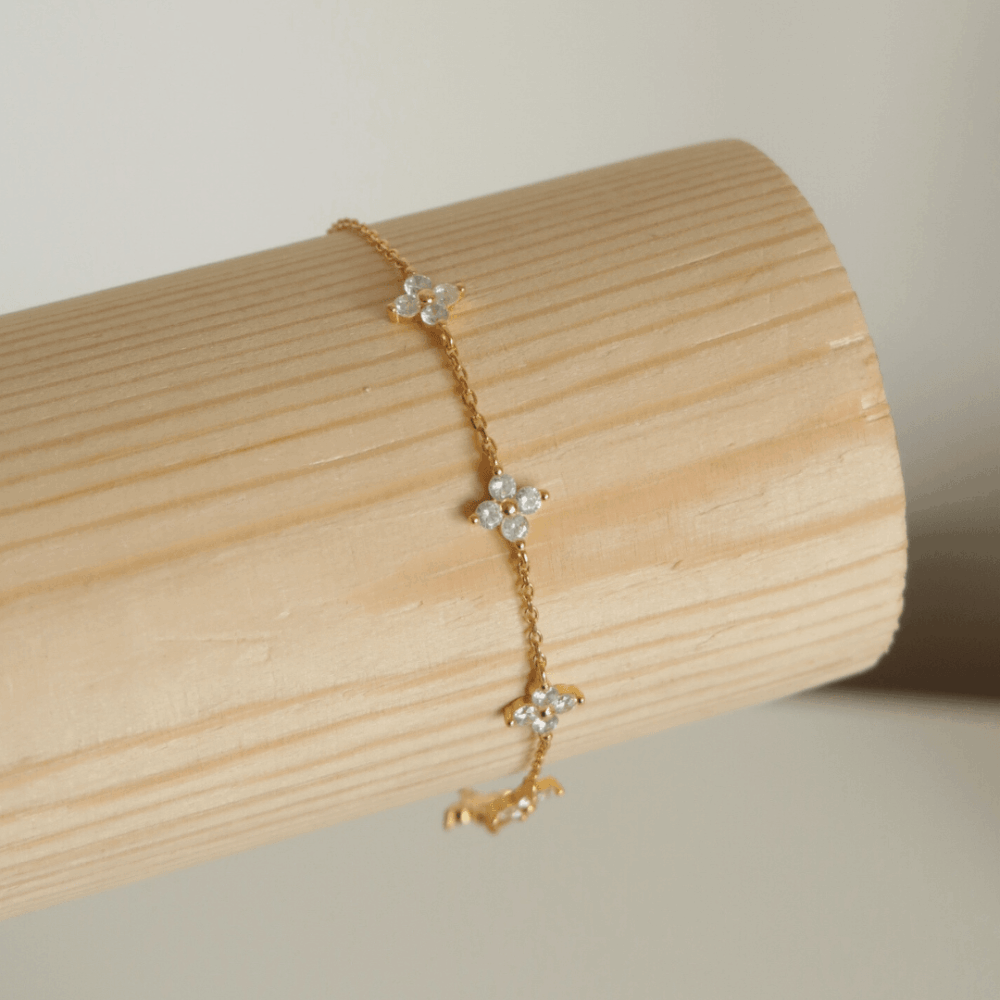 ROSIE Crystal Cluster Bracelet - Image 3